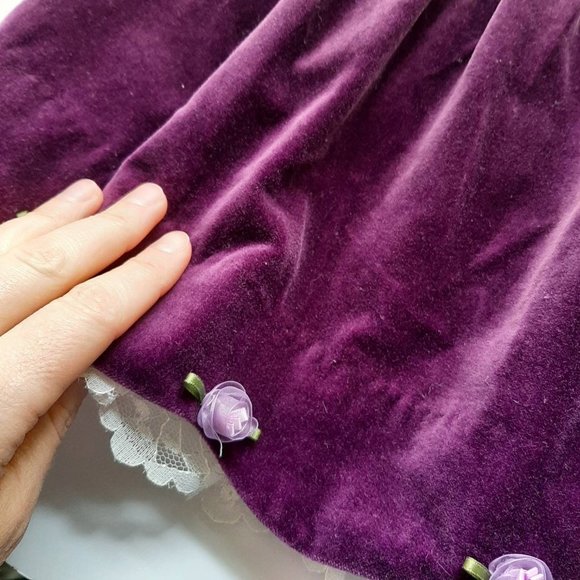 Vtg 90s Smocked Purple Velvet Cottagecore Baby Dress with Rosettes, 24 mo - Picture 5 of 9